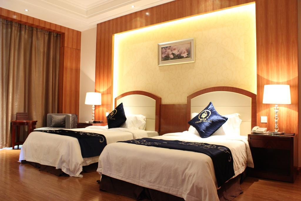 Golden Peacock Resort Hotel 贝拉 客房 照片