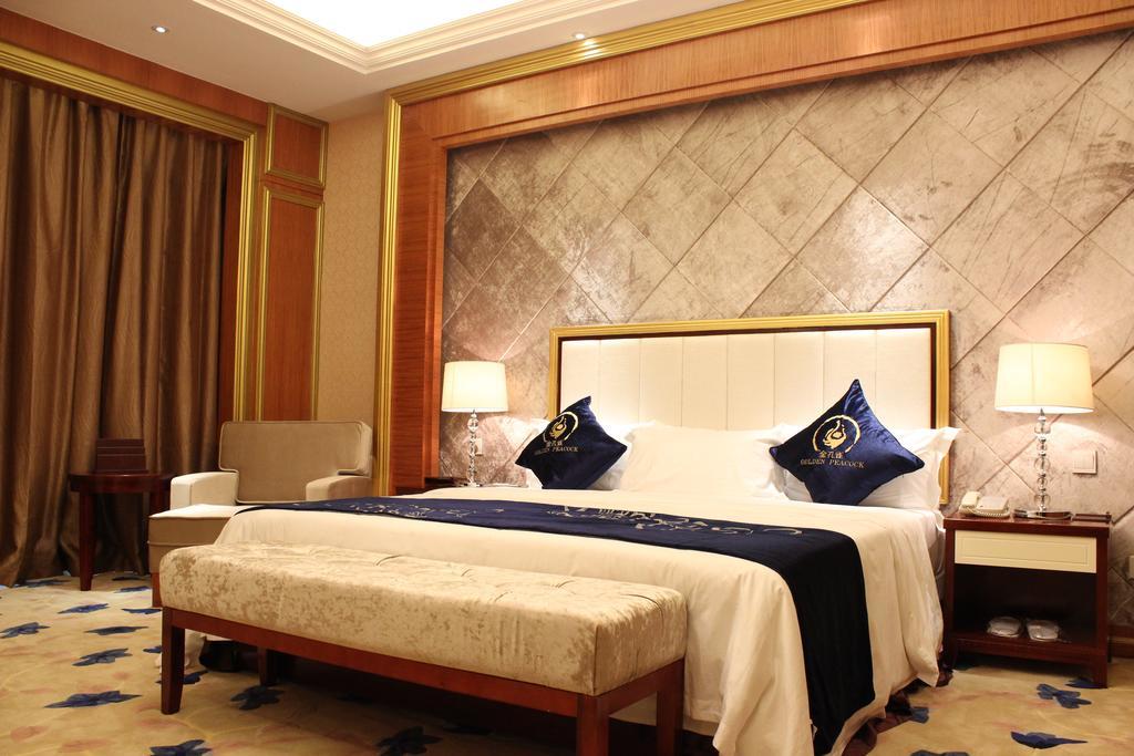 Golden Peacock Resort Hotel 贝拉 客房 照片