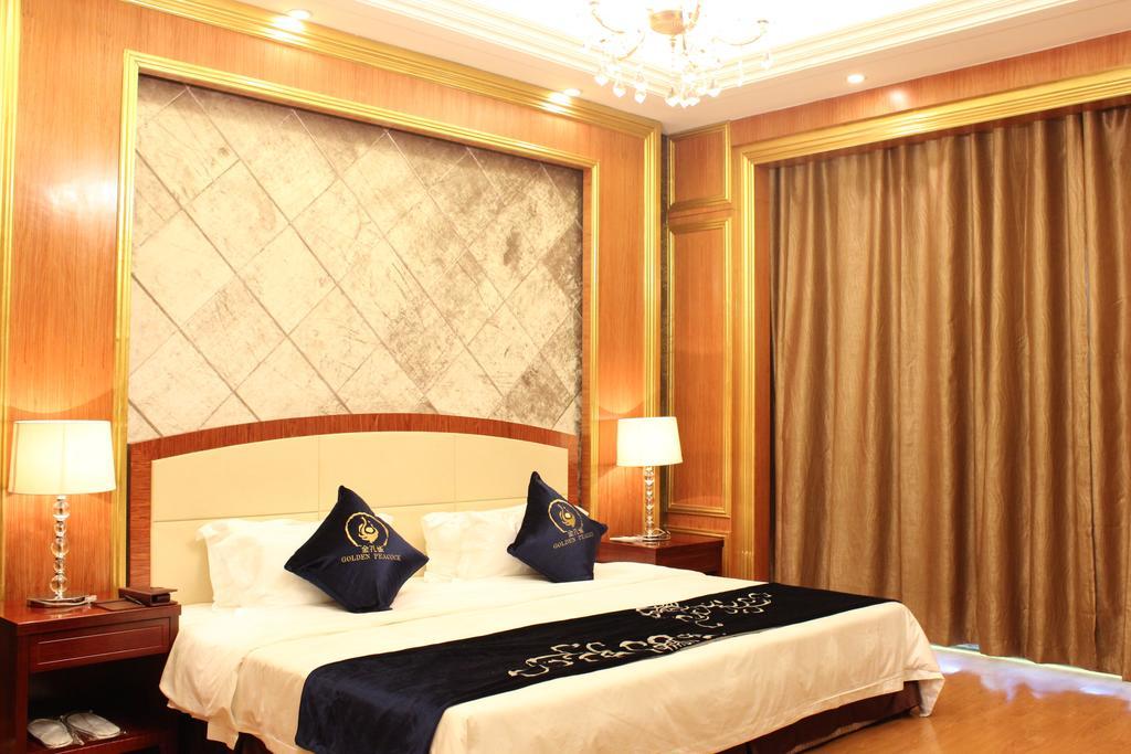 Golden Peacock Resort Hotel 贝拉 客房 照片