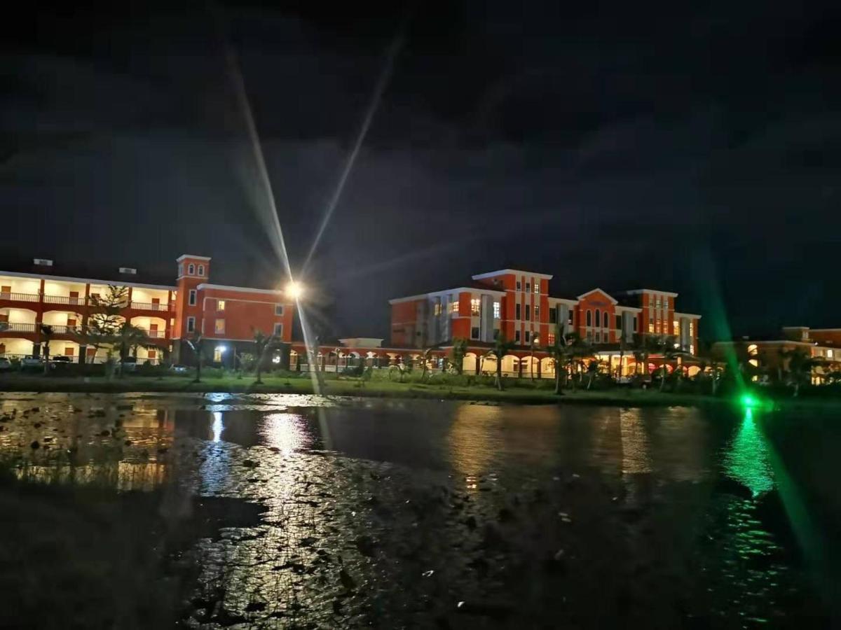 Golden Peacock Resort Hotel 贝拉 外观 照片